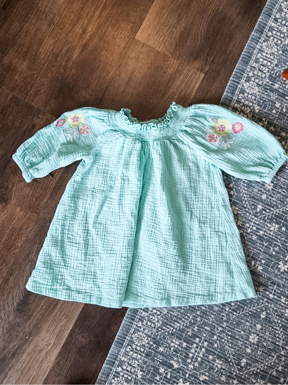 Mint Green Gauze Girl’s Top with Floral Embroidery